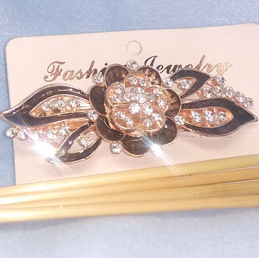 Jeweled Barette 🌹